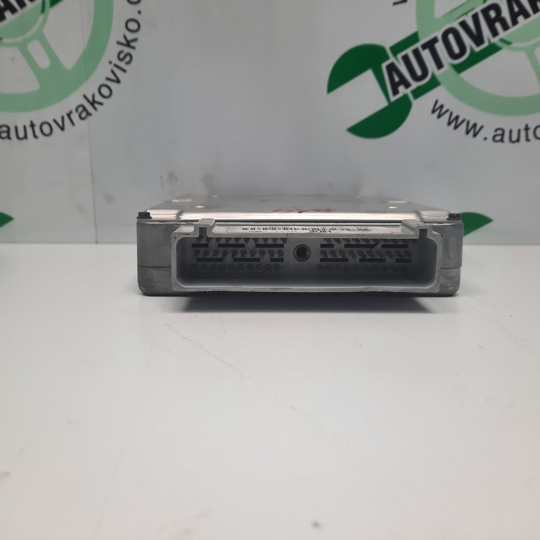 Riadiaca jednotka motora Ford Escort 1.6 96AB-12A650-JB