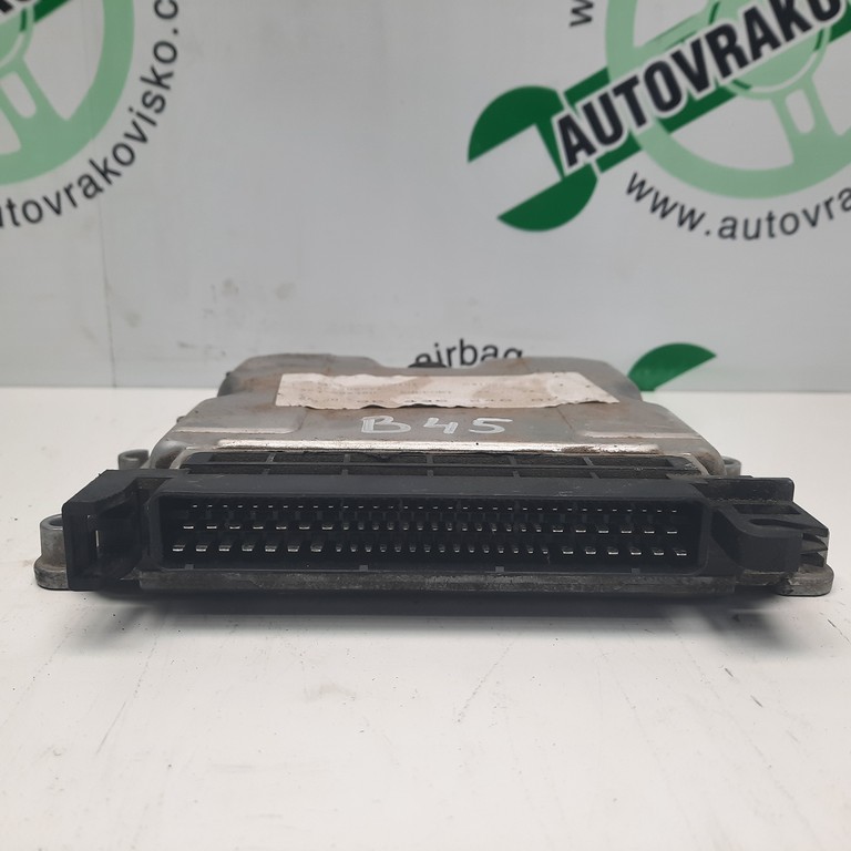 Riadiaca jednotka motora Peugeot 307 2.0 HDi 0281010747 