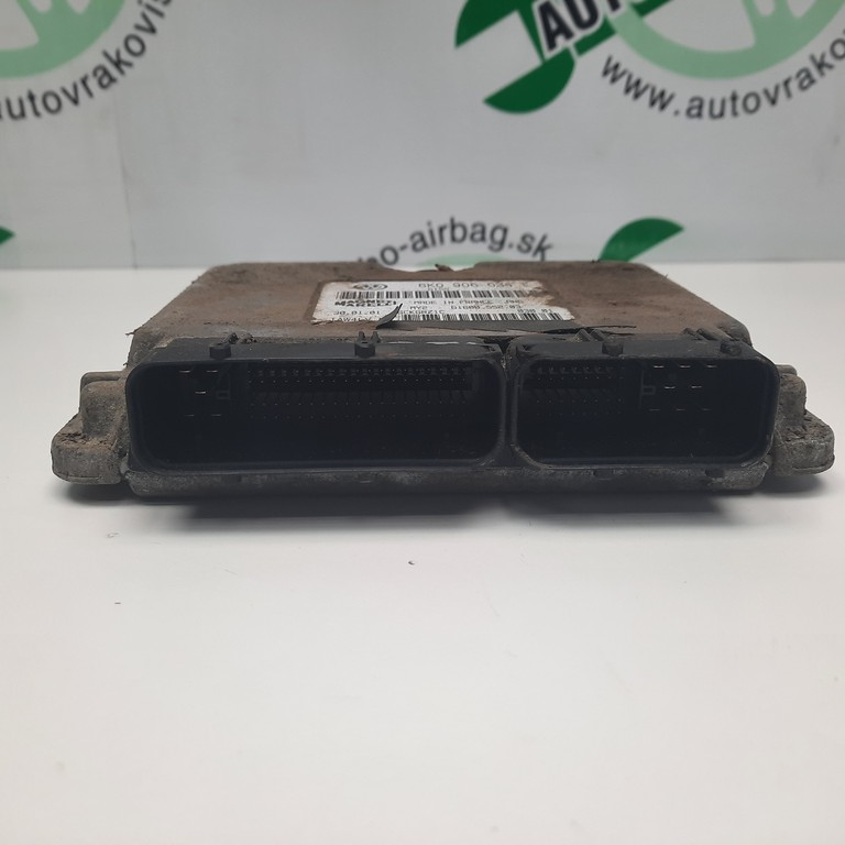 Riadiaca jednotka motora Volkswagen Polo Clasic 6K0906034E