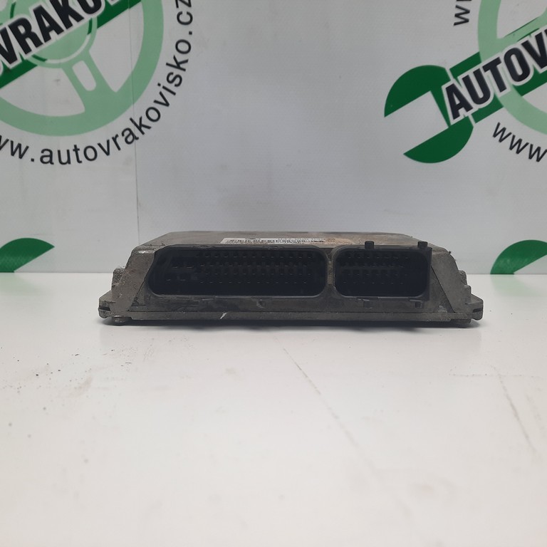 Riadiaca jednotka motora Skoda Felicia 1.3 047906030M 