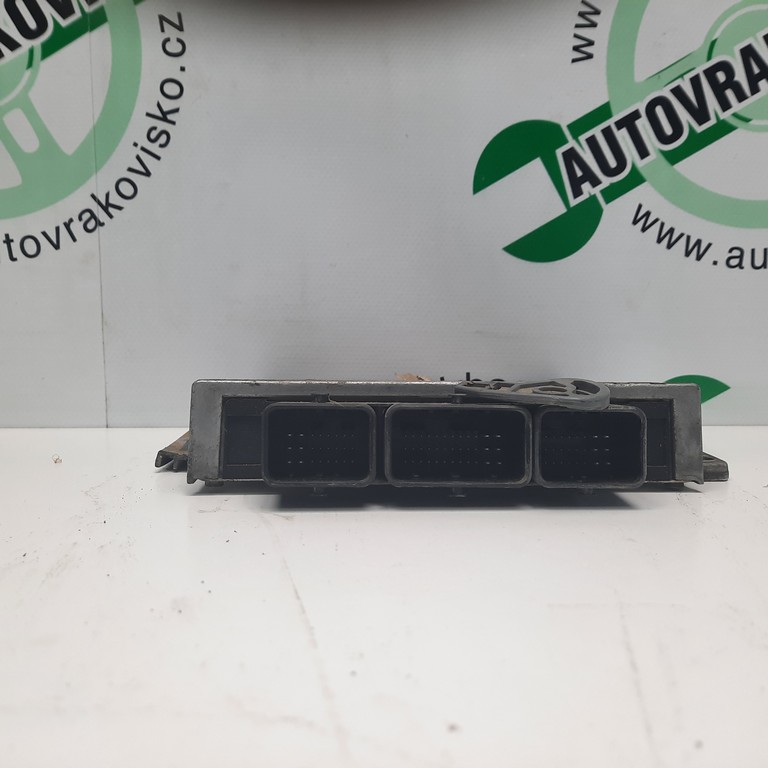 Riadiaca jednotka motora Peugeot 206 1.4 9646988680
