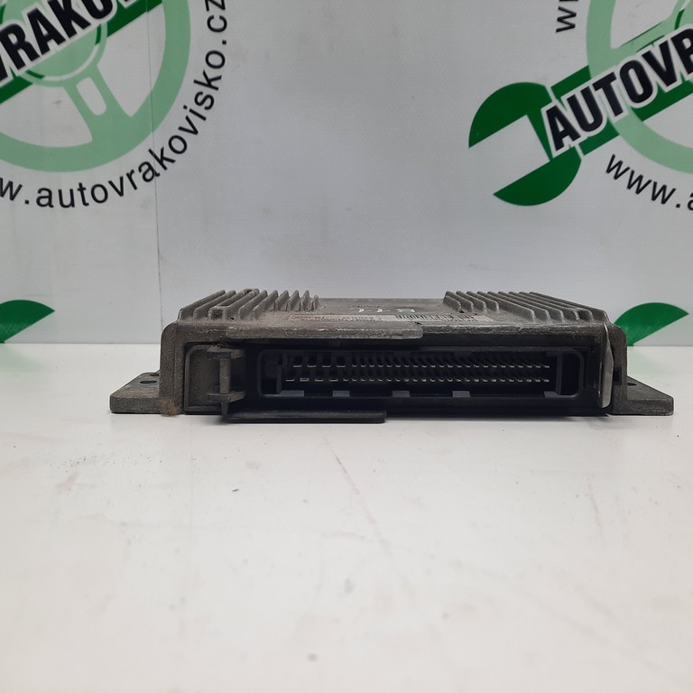 Riadiaca jednotka motora Renault Megane 1.6 7700860319 