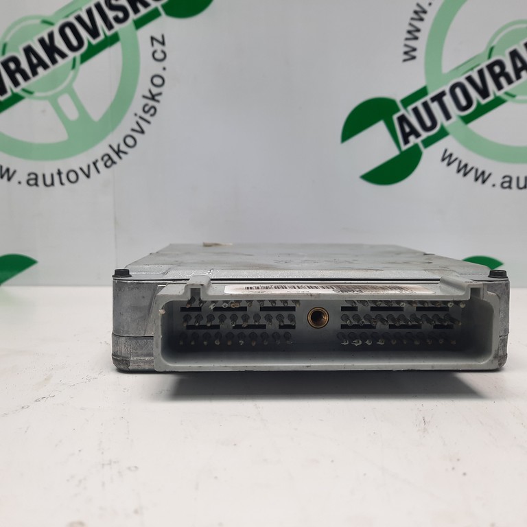 Riadiaca jednotka motora Ford Focus 1.6 98AB-12A650-CXG