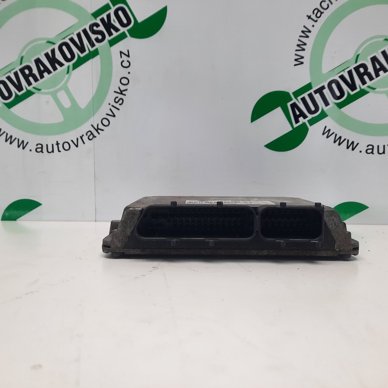 Riadiaca jednotka motora Volkswagen Caddy 1.4 047906030M