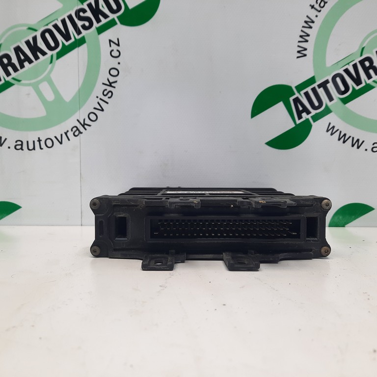 Riadiaca jednotka motora VW Golf IV 1.9 TDi 01M927733HQ