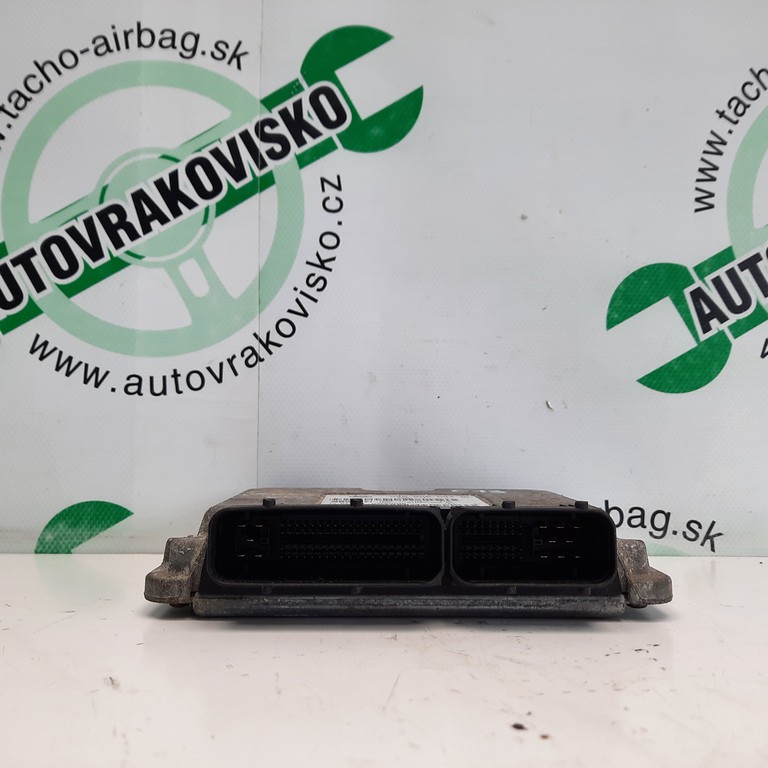 Riadiaca jednotka motora Skoda Fabia 1.4 16V 036906034BL