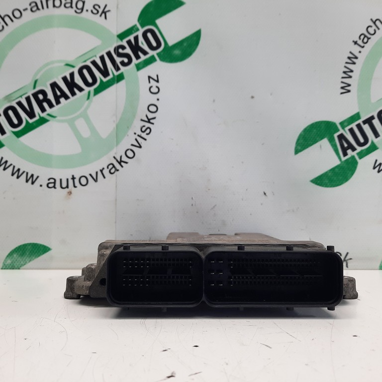 Riadiaca jednotka motora Hyundai i30CW 1.6 CRDi 0281015709