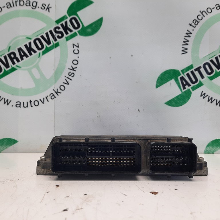 Riadiaca jednotka motora Toyota Yaris 1.33 VVTi 89661-0DB01