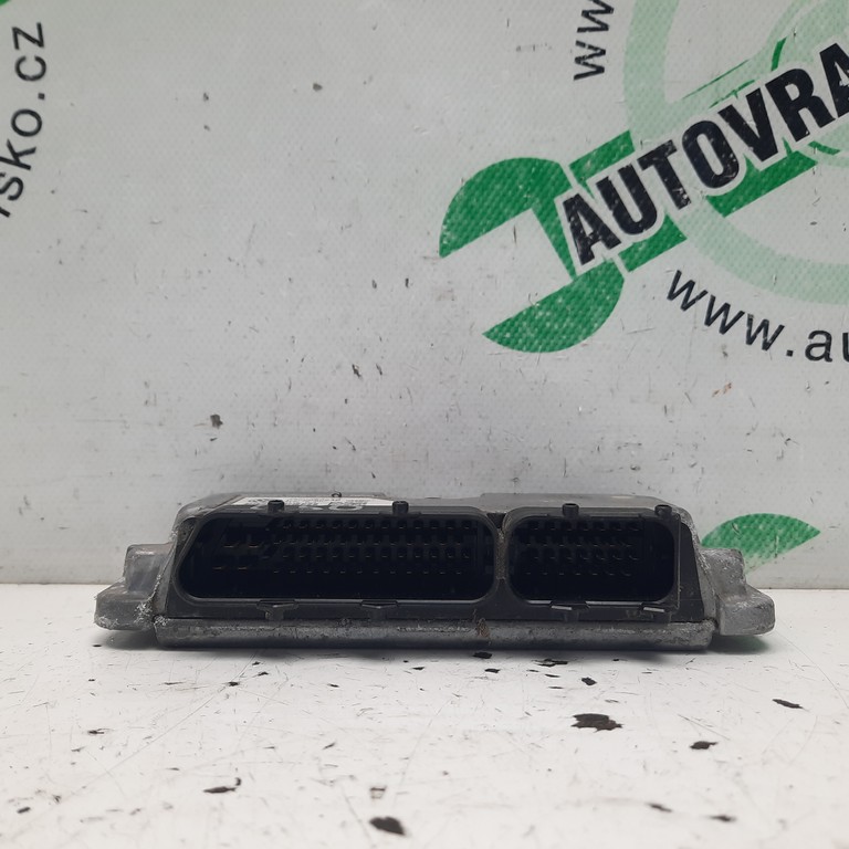 Riadiaca jednotka motora Škoda Fabia 1.4 03C906024D