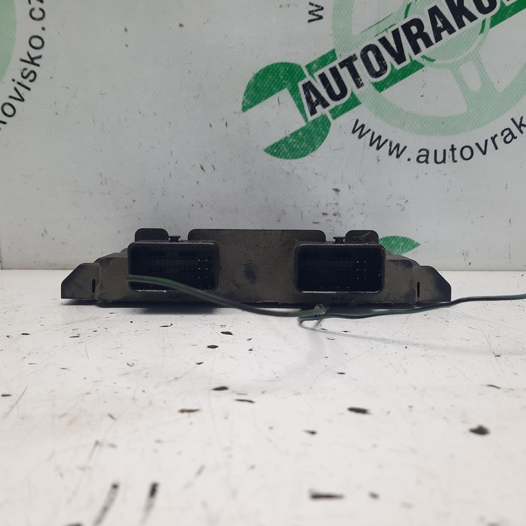 Riadiaca jednotka motora Peugeot 306 1.9 D 9646260680 