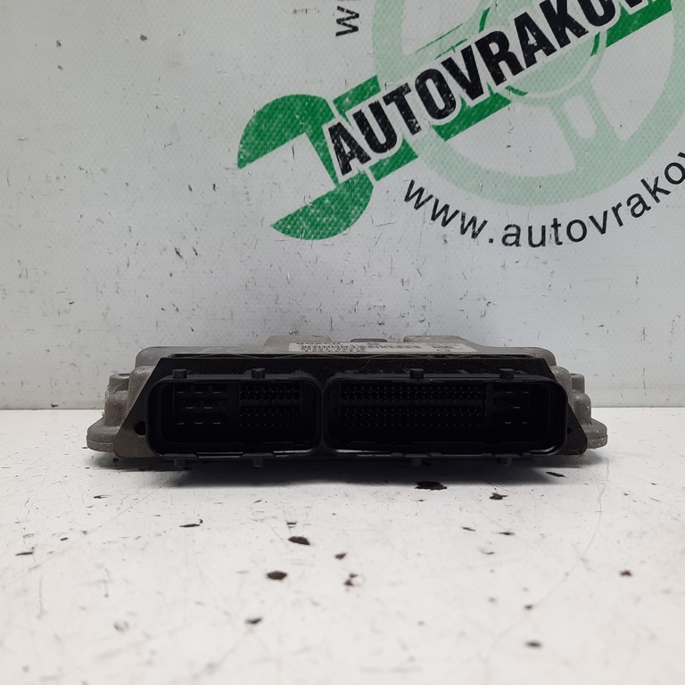 Riadiaca jednotka motora Toyota Yaris 1.0 0261208841