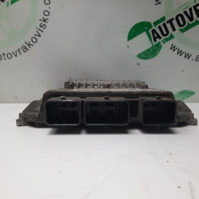 Riadiaca jednotka motora Ford Fiesta 1.4 TDCI  7S61-12A650-EA