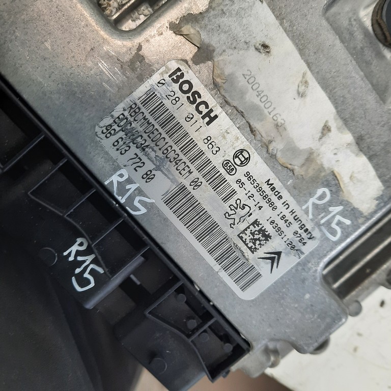 Riadiaca jednotka motora Citroen C4 1.6 HDI 0281011863 