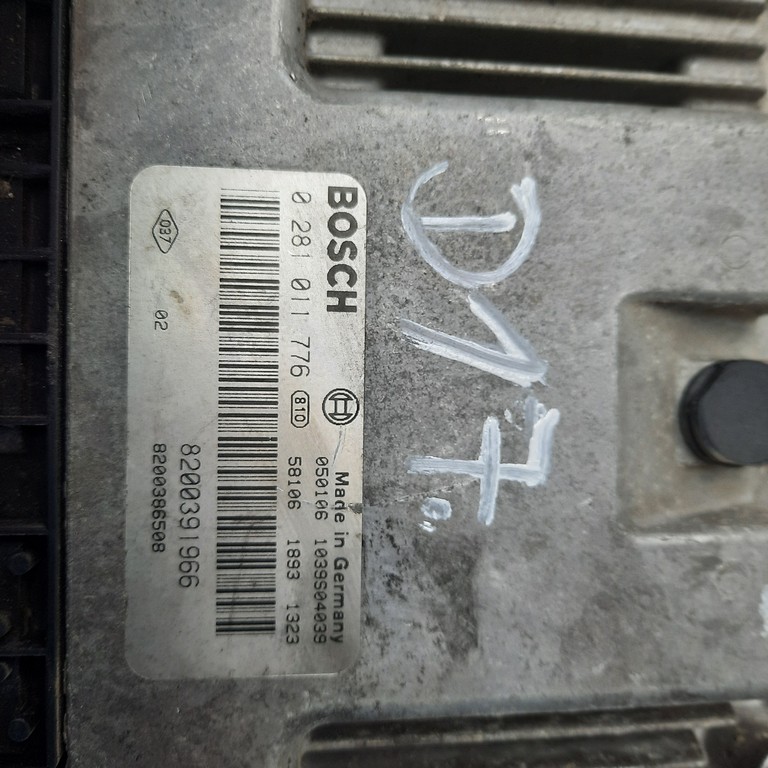 Riadiaca jednotka motora Renault Megane Scenic 1.9 DCI 0281011776