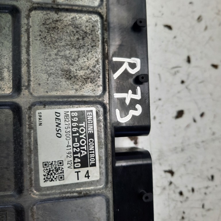 Riadiaca jednotka motora Toyota Auris 1.6 89661-02T40