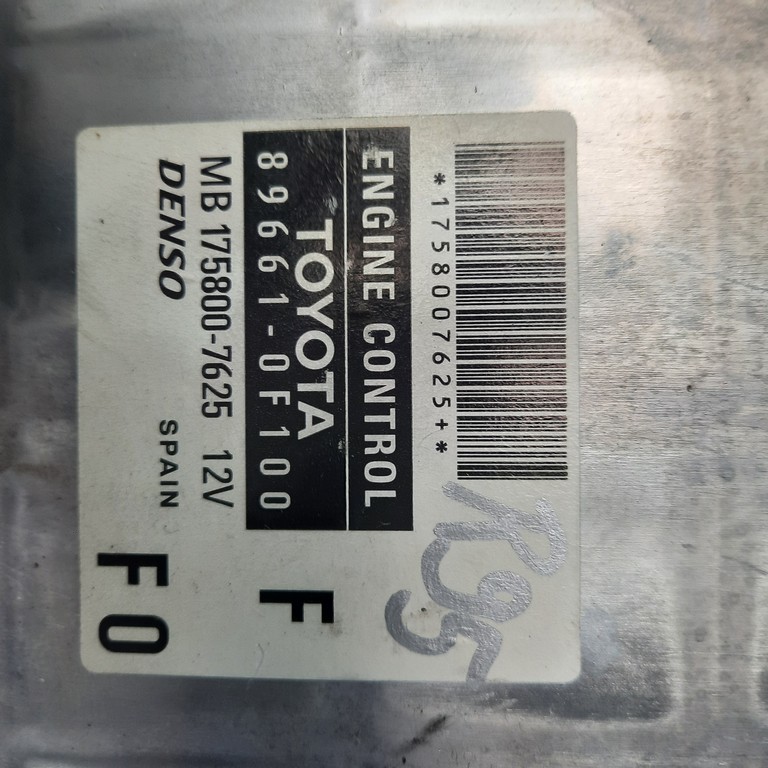 Riadiaca jednotka motora Toyota Corolla Verso 2.2 D 89661-0F100 