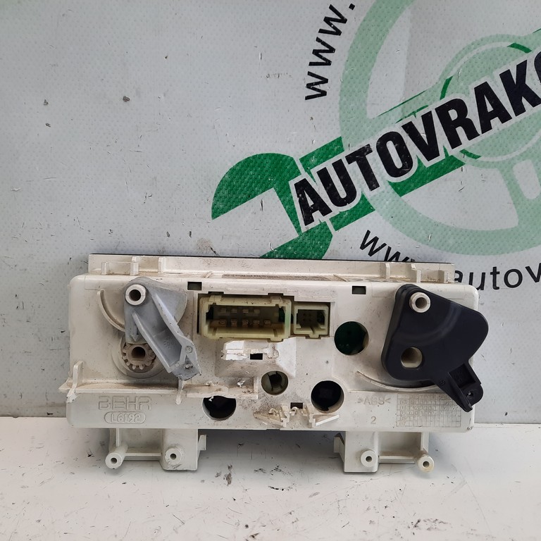 Ovládač kúrenia Peugeot 307 K2860T5RF