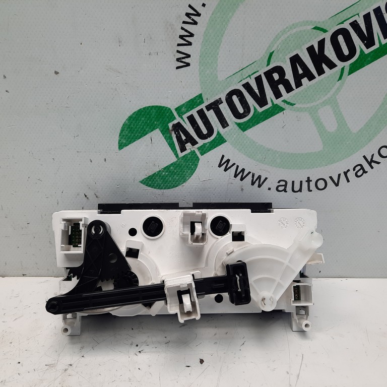 Ovládač kúrenia Citroen C3 Picasso T1001394S