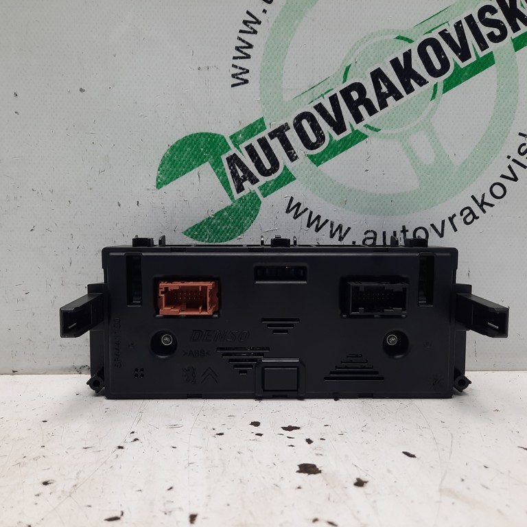Ovládač kúrenia Peugeot 301 96746550ZD