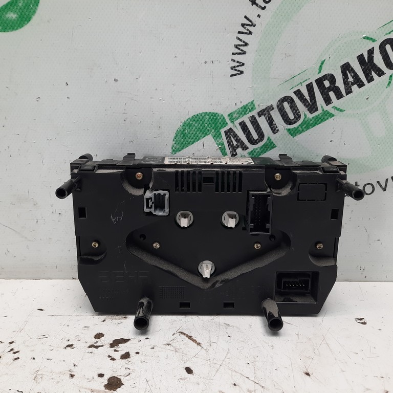 Ovládač kúrenia Peugeot 307 96430991XT 