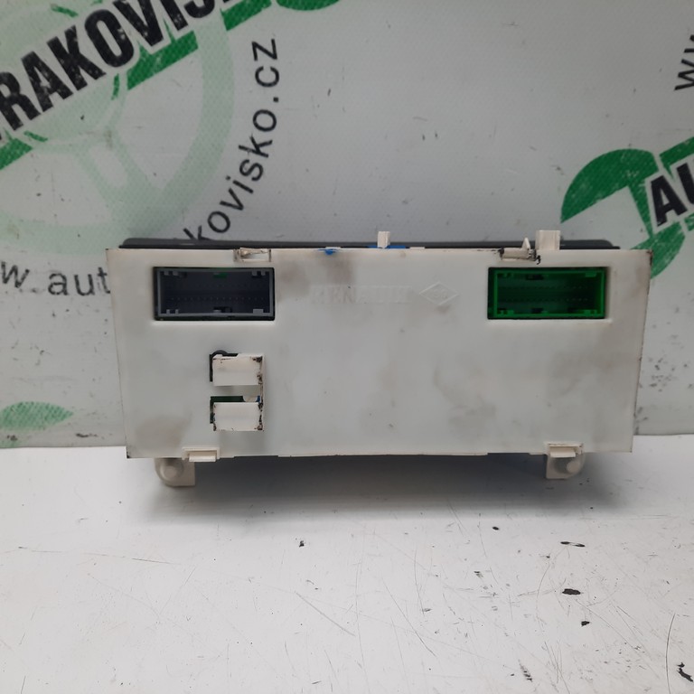 Ovládač kúrenia Renault Laguna II 8200264425-D