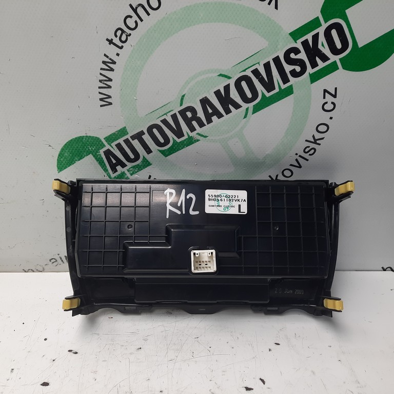 Ovládač kúrenia Toyota Auris 55900-02221