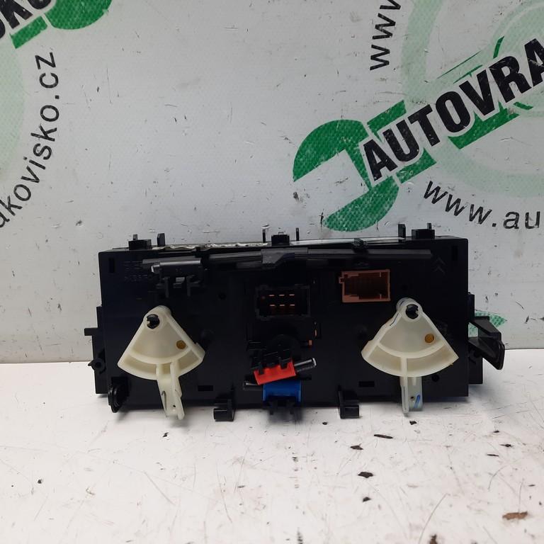 Ovládač kúrenia Citroen C3 400.018.005