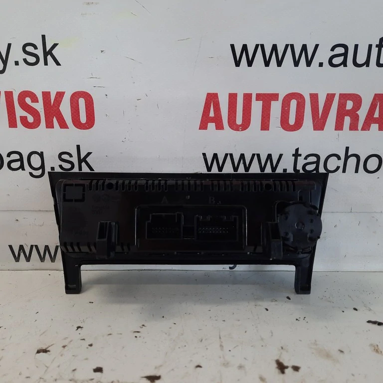 Ovládač kúrenia Škoda Rapid 5JA907044D