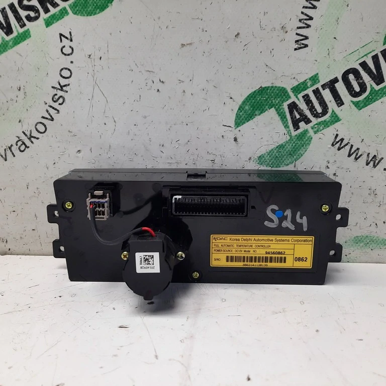 Ovládač kúrenia Opel Antara 94560862