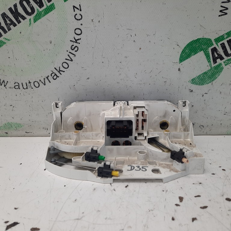 Ovládač kúrenia Volkswagen Golf IV 1J0820045F
