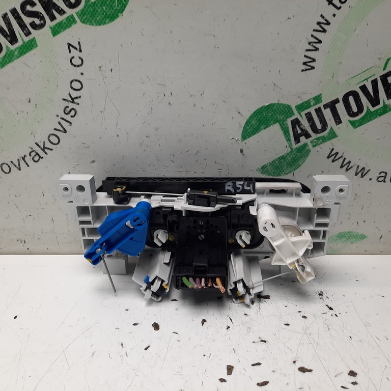 Ovládač kúrenia Dacia Sandero I N108614N