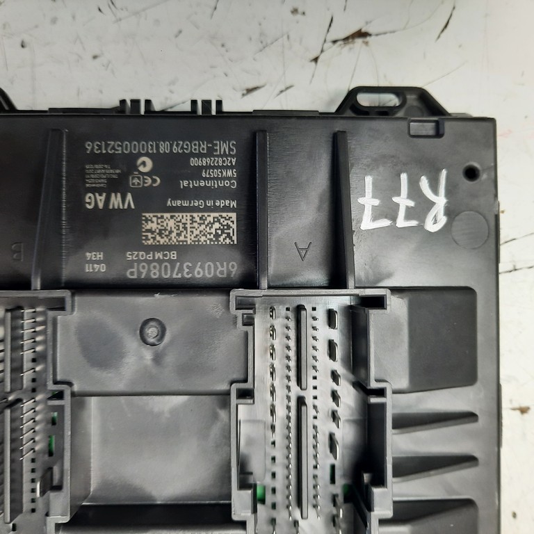 Riadiaca jednotka BCM Škoda Rapid 6R0937086P