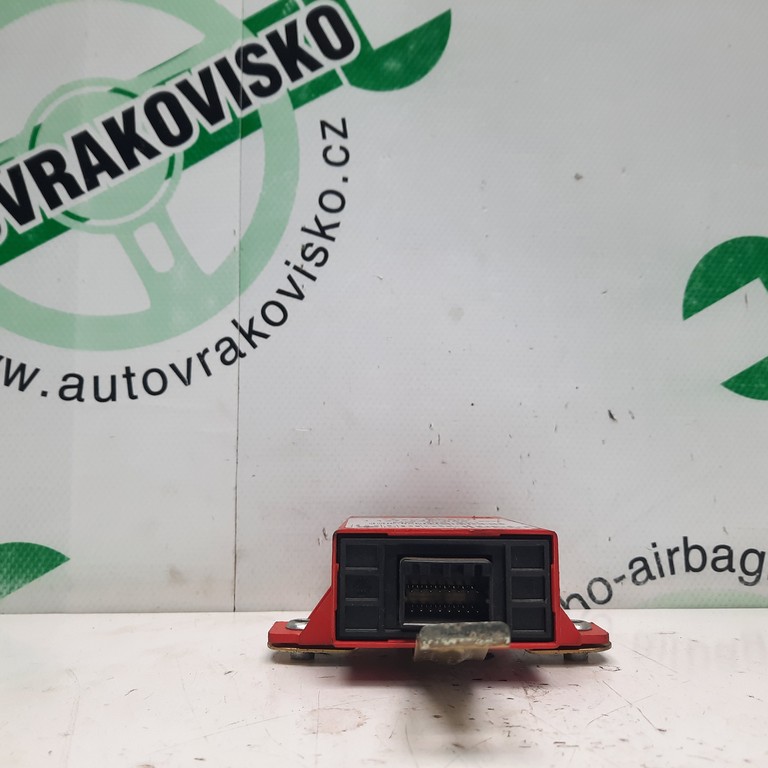Riadiaca jednotka Mitsubishi Carisma 1137328056 MR309681
