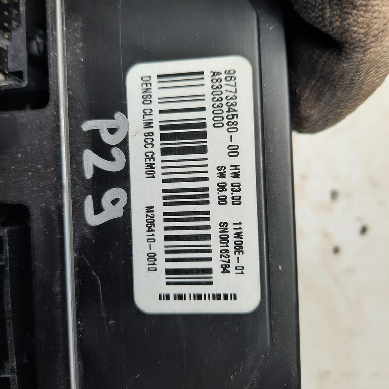 Riadiaca jednotka kúrenia Citroen C4 Picasso 9677334580