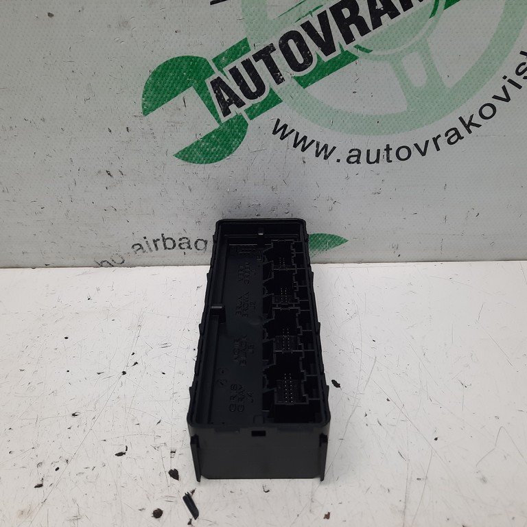 Riadiaca jednotka klimatizácie Opel Astra J 13586728