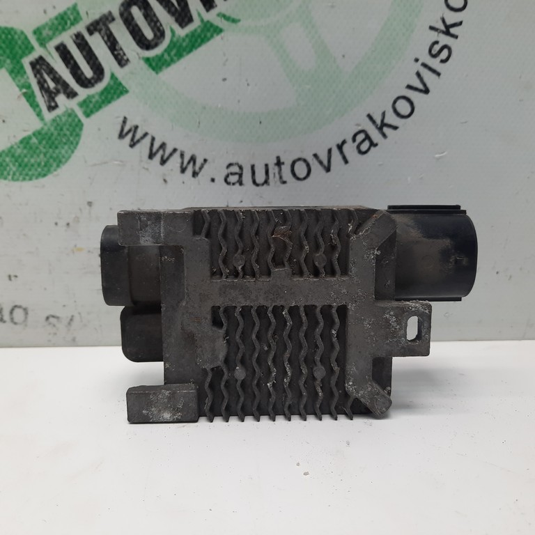 Riadiaca jednotka ventilátora Ford Focus MK2 MK3 940002906