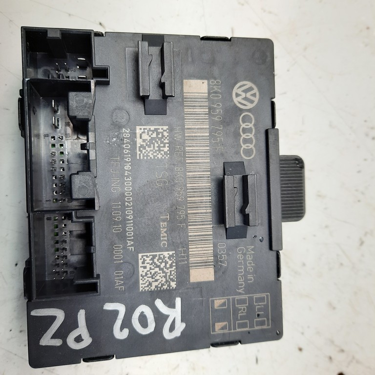 Riadiaca jednotka pravé zadné dvere Audi A4 B8 8K0959795F