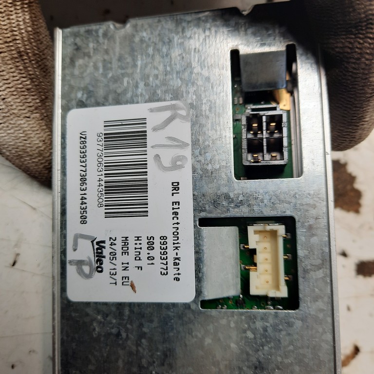 Riadiaca jednotka ĽP LED xenón Volkswagen Passat B7 89393773