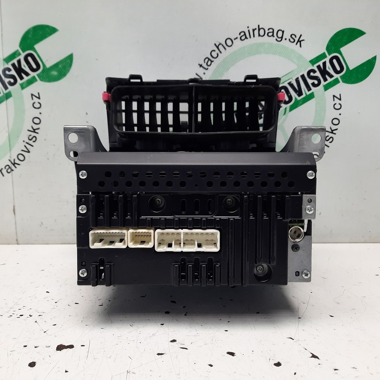 Autorádio Toyota Yaris 86120-0D200 861200D200 SE901555
