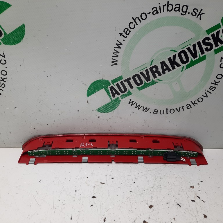 Brzdové LED svetlo Volkswagen Passat B7 combi