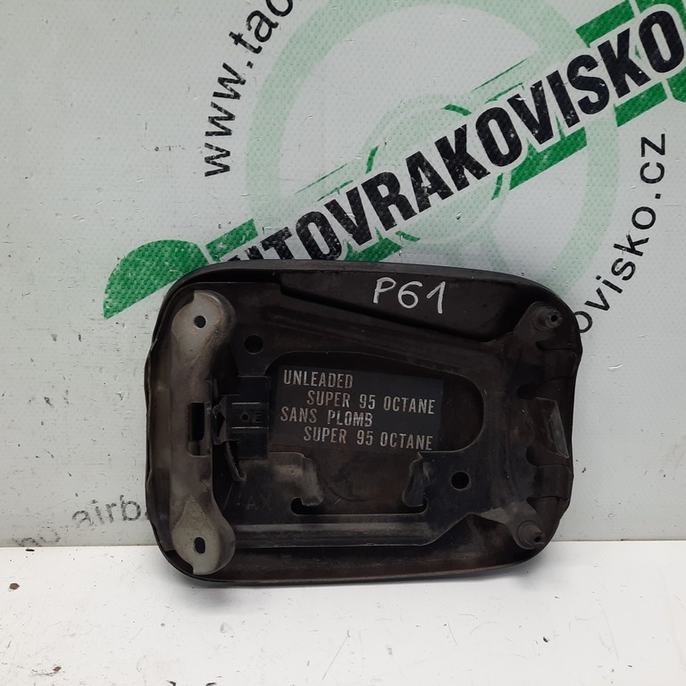 Dvierka nádrže Nissan Micra