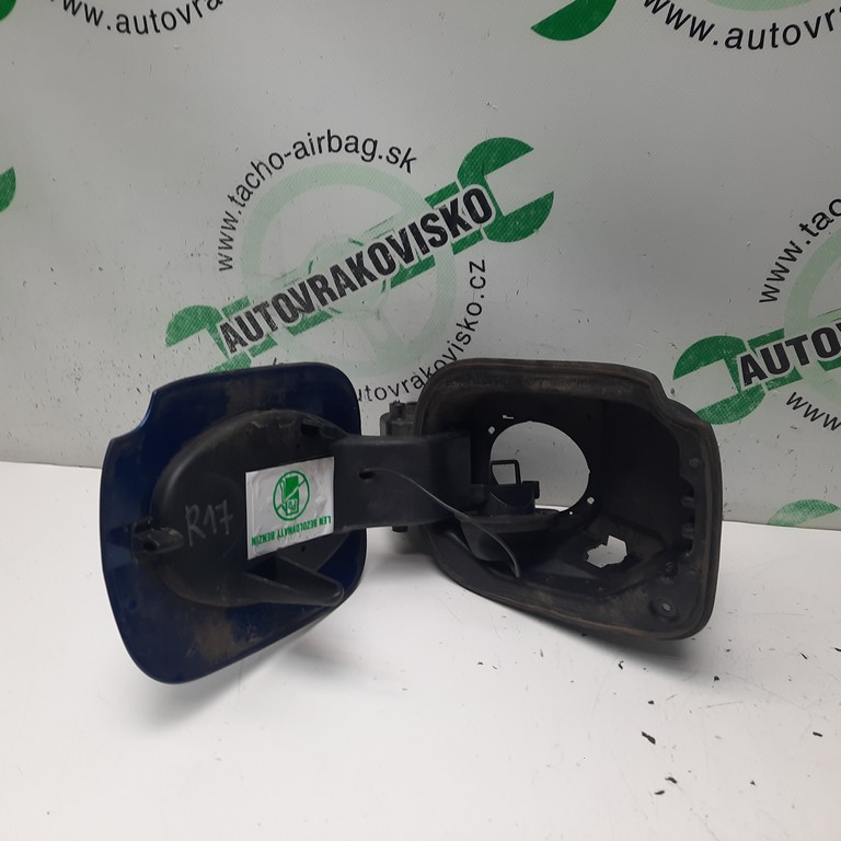 Dvierka nádrže Renault Clio III HB 8200383466 8200290092