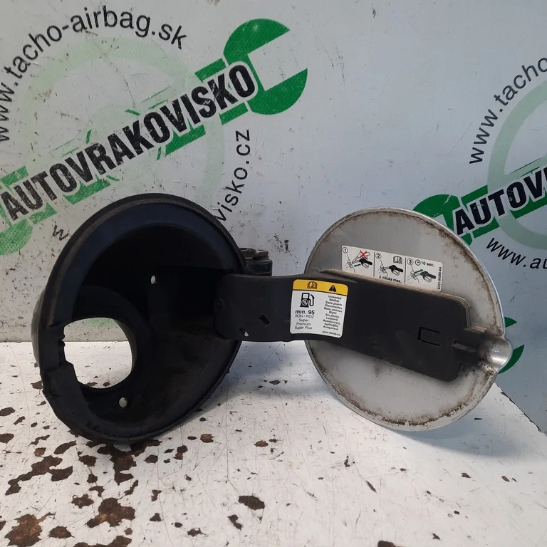 Dvierka nádrže Ford Focus MK2 HB facelift