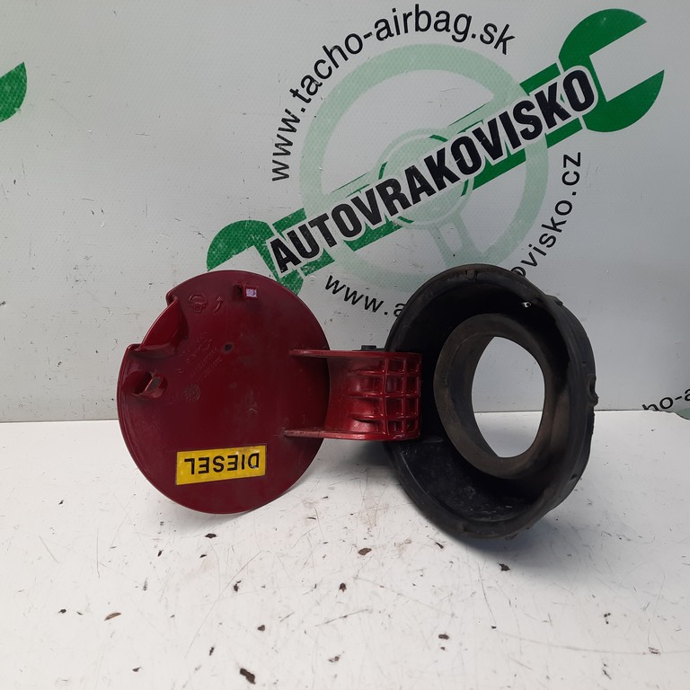 Dvierka nádrže Citroen C4 9647152080