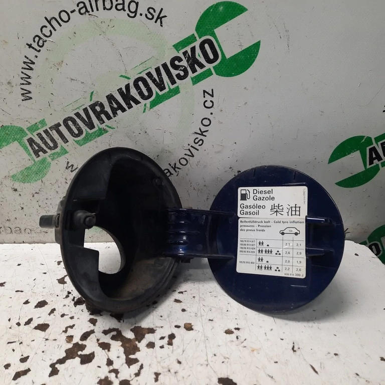 Dvierka nádrže Volkswagen Polo 9N
