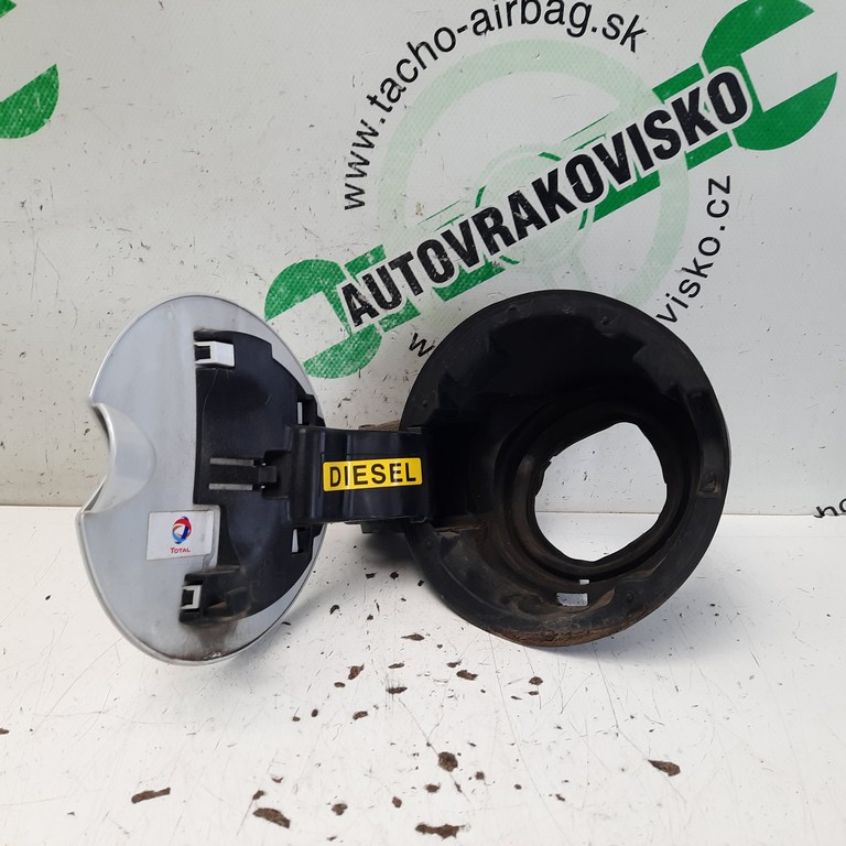 Dvierka nádrže Citroen C3 Picasso 