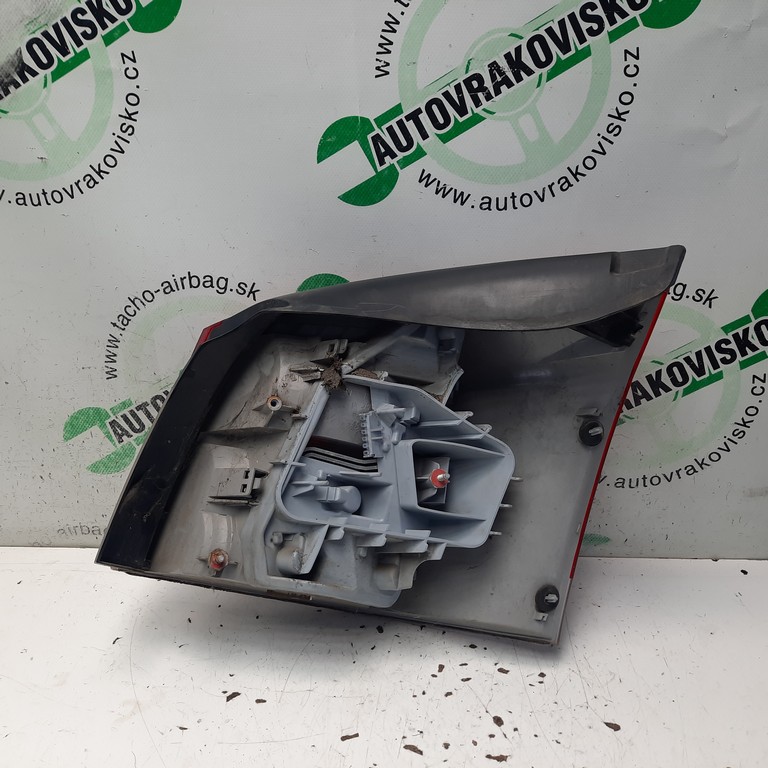 Zadné svetlo Opel Signum ľavé