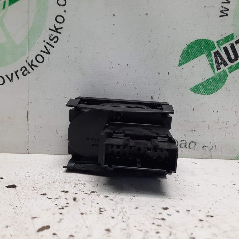 Vypínač svetiel Ford Fiesta 6S6T13A024EA 6S6T-13A024-EA 