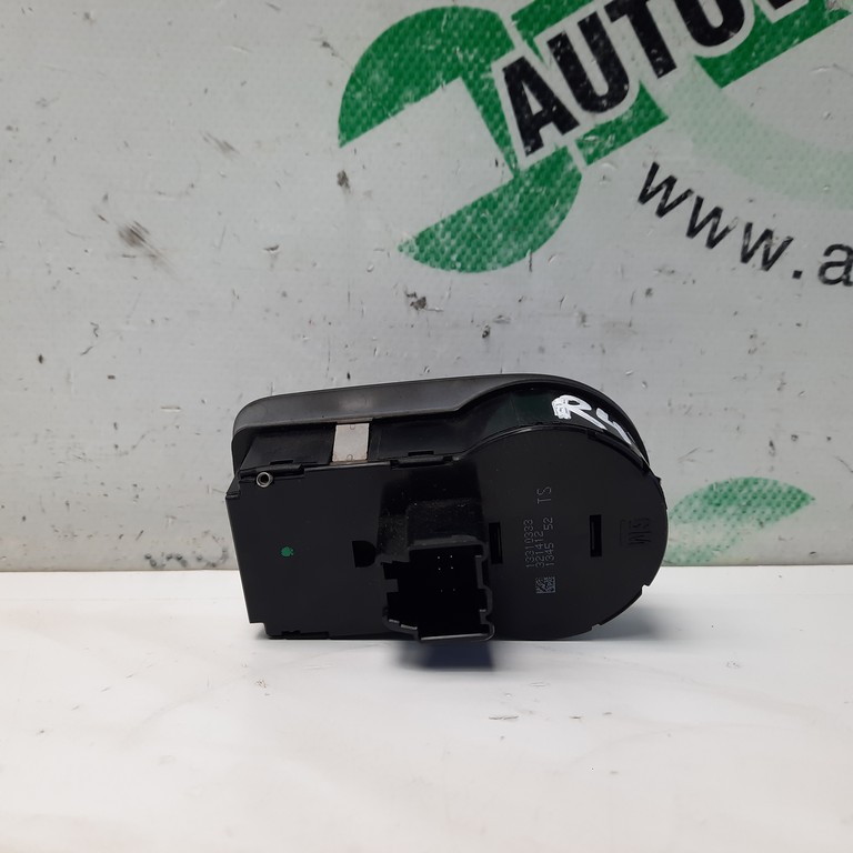 Vypínač svetiel Opel Corsa D 13310333 