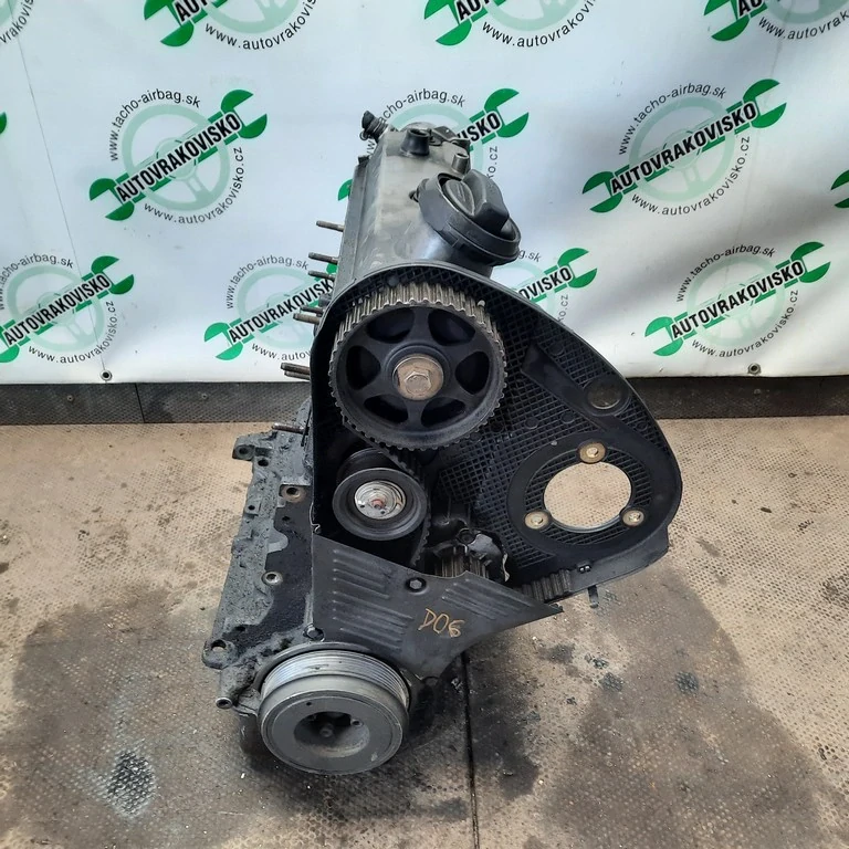 Motor kľuka Lada Granta 1.6 16V 21126
